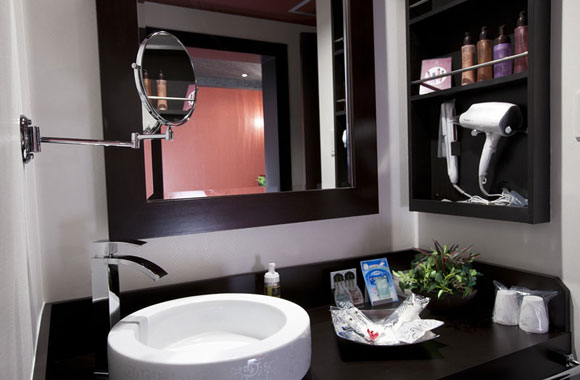 HOTEL ALFA -STANDARD ROOM 401