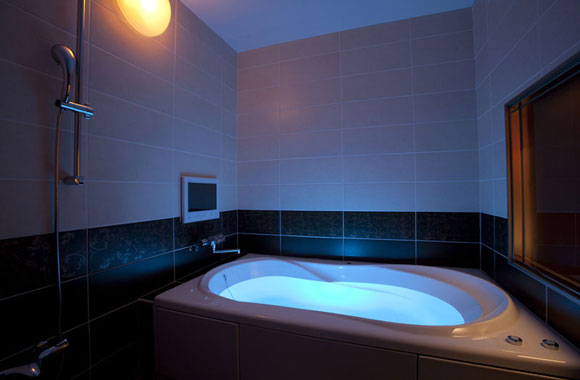 HOTEL ALFA -STANDARD ROOM 306