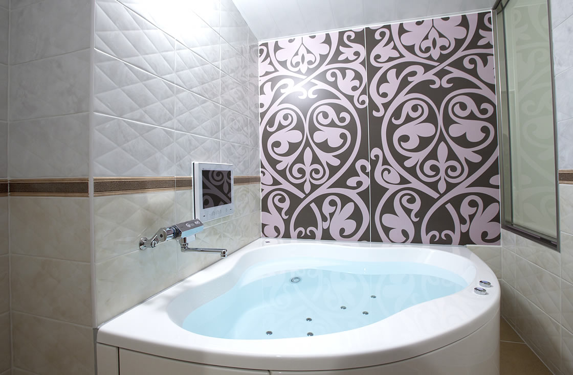 HOTEL ALFA -STANDARD ROOM 205