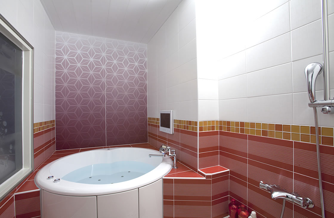 HOTEL ALFA -STANDARD ROOM 303