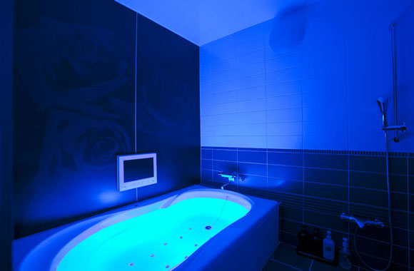 HOTEL ALFA -STANDARD ROOM 206