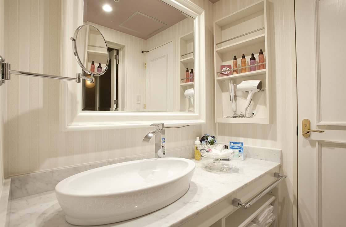 HOTEL ALFA -STANDARD ROOM 101