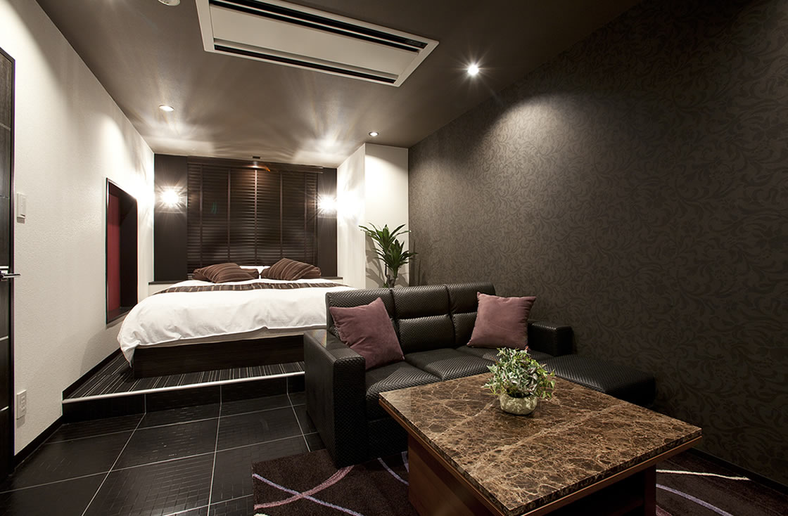 HOTEL ALFA -STANDARD ROOM 305