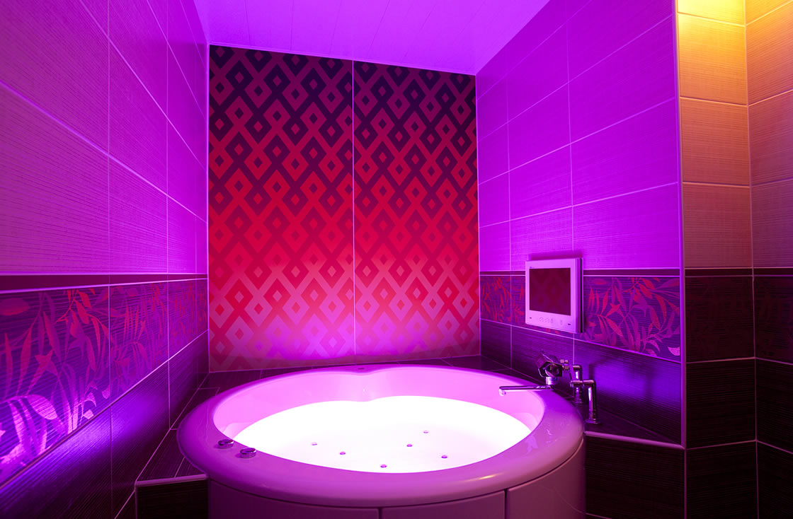 HOTEL ALFA -STANDARD ROOM 406