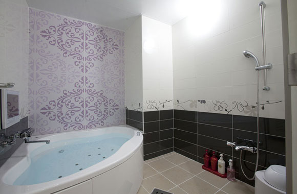 HOTEL ALFA -STANDARD ROOM 207