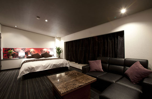 HOTEL ALFA -STANDARD ROOM 208