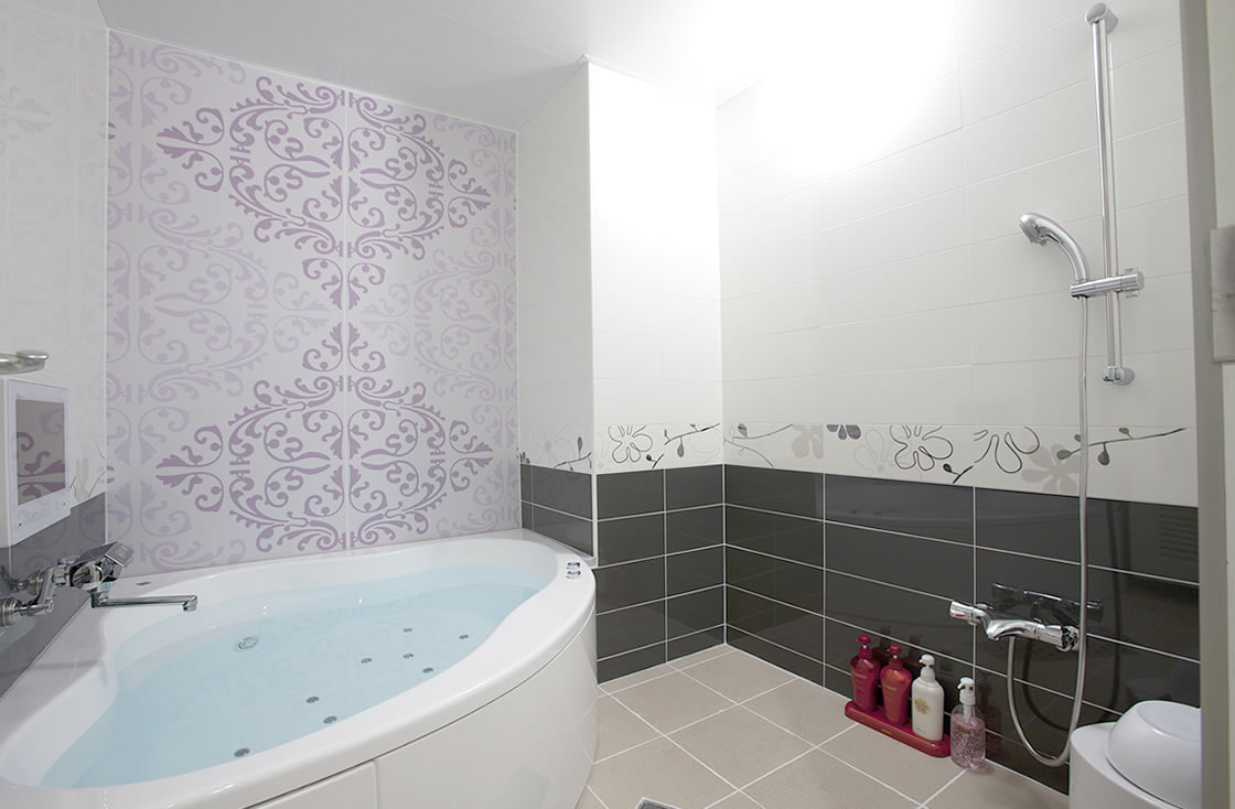 HOTEL ALFA -STANDARD ROOM 207