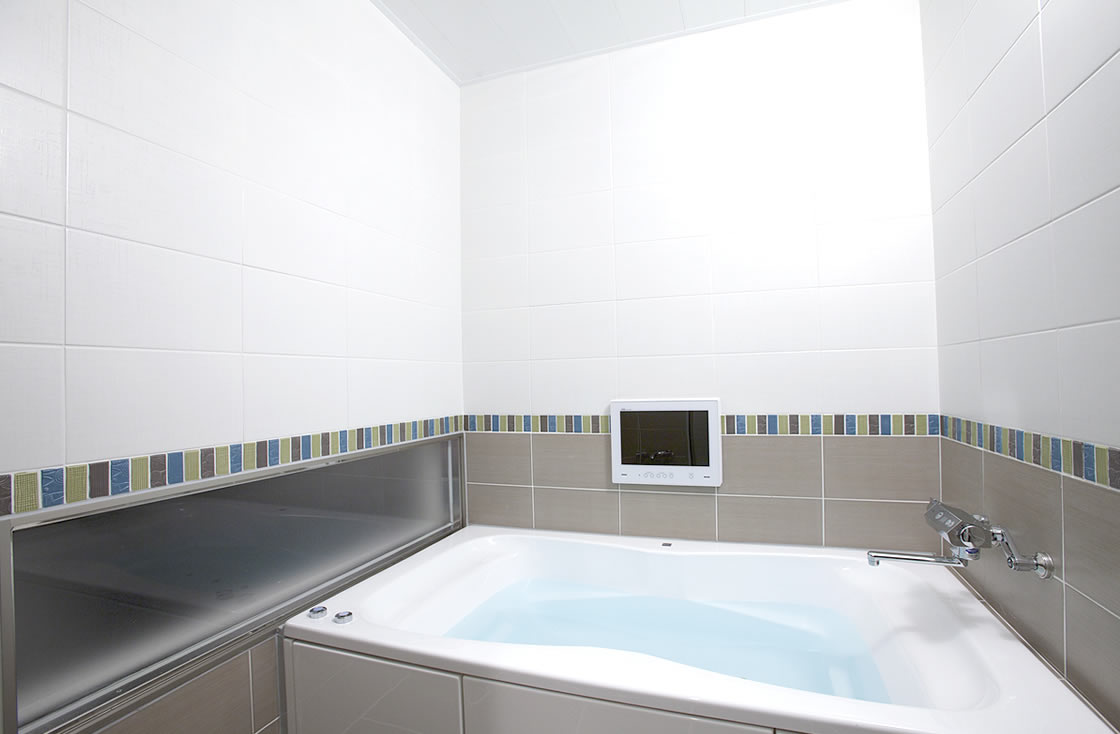 HOTEL ALFA -STANDARD ROOM 208